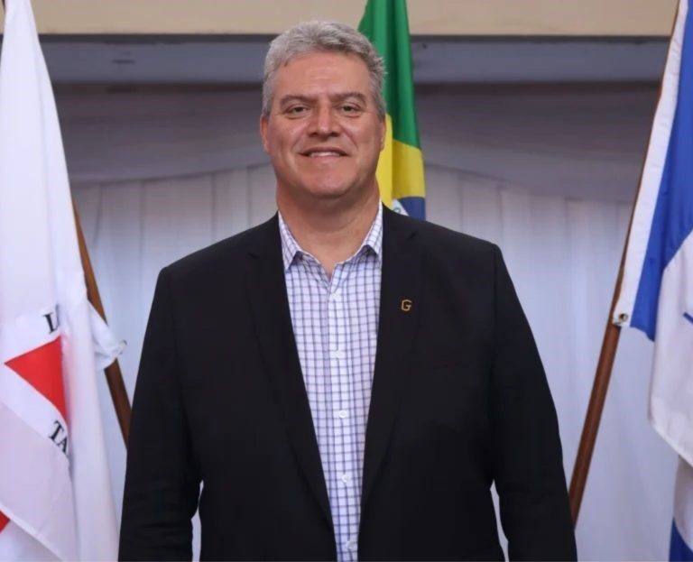 Girolando vê importações de leite em alta e oferta crescente como riscos estruturais ao setor brasileiro